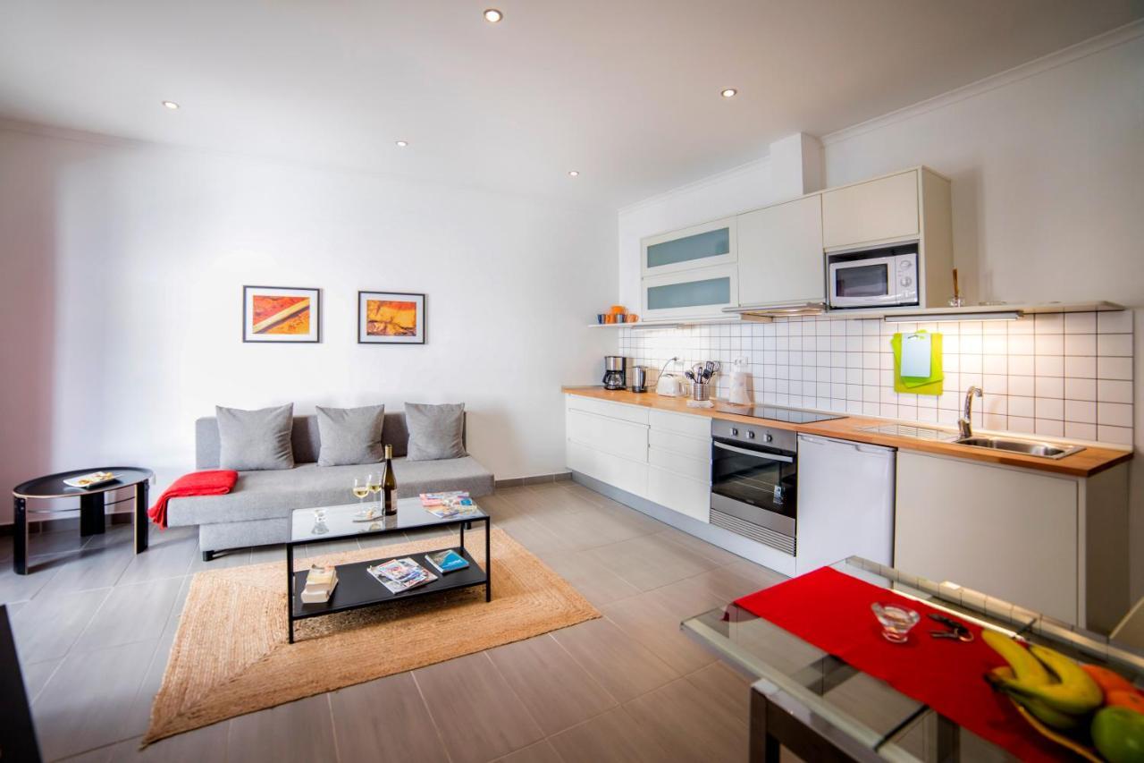 Apartamentos Marreiros Neto Lagos Bagian luar foto